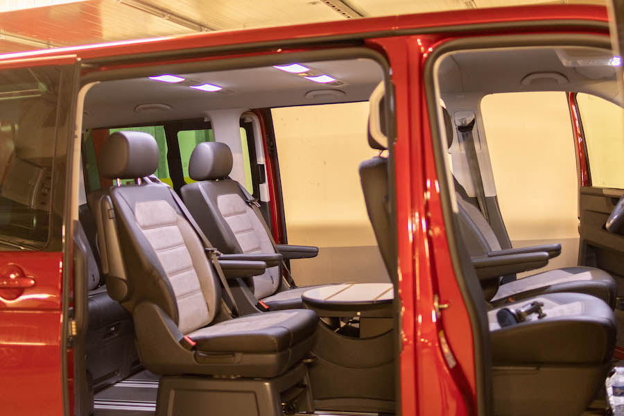autopůjčovna Praha - Volkswagen Multivan - minibus - minivan 